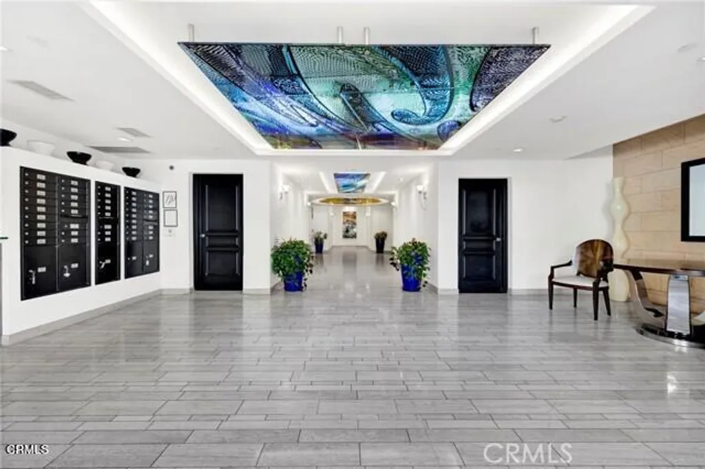 Additional image 3 of 250 S De Lacey Avenue Unit 203A, Pasadena, CA 91105