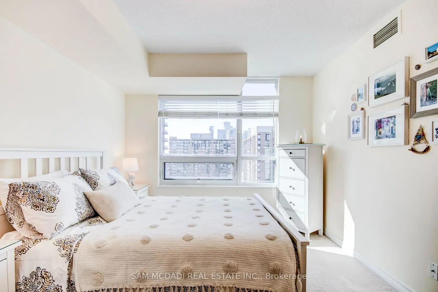 Additional image 13 of 208 Enfield Place 2205