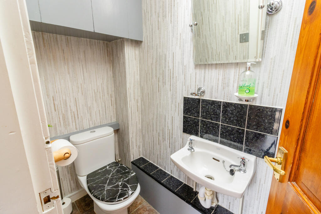 Additional image 10 of High Street, Laurencekirk, AB30