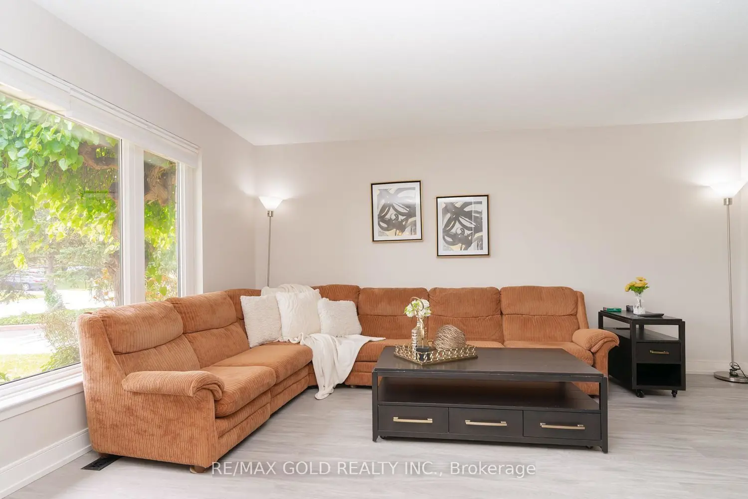 Additional image 3 of 29 Devonshire Drive