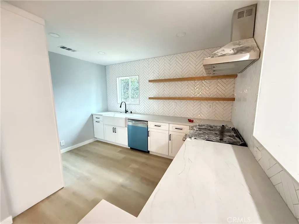 Additional image 4 of 11707 Atkinson Ave, Hawthorne, CA 90250