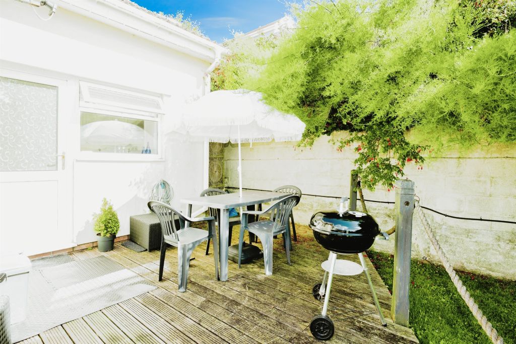 Additional image 16 of 2 bed flat for saleSeaview Drive, Ogmore-By-Sea CF32