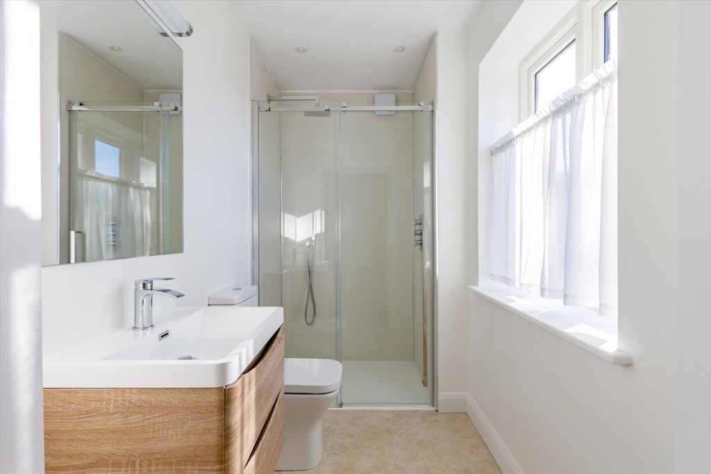 Additional image 17 of 6 bed detached house for saleManningford Abbots, Pewsey, Wiltshire SN9
