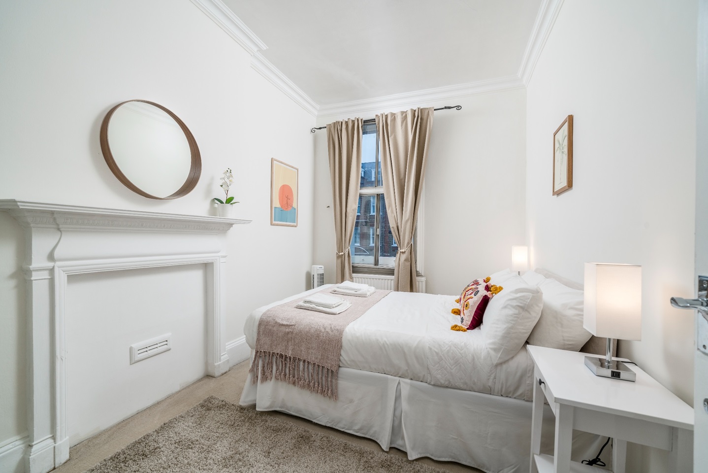 Additional image 6 of 2 Bed Flat, Warwick Road, SW5, N1 7GU