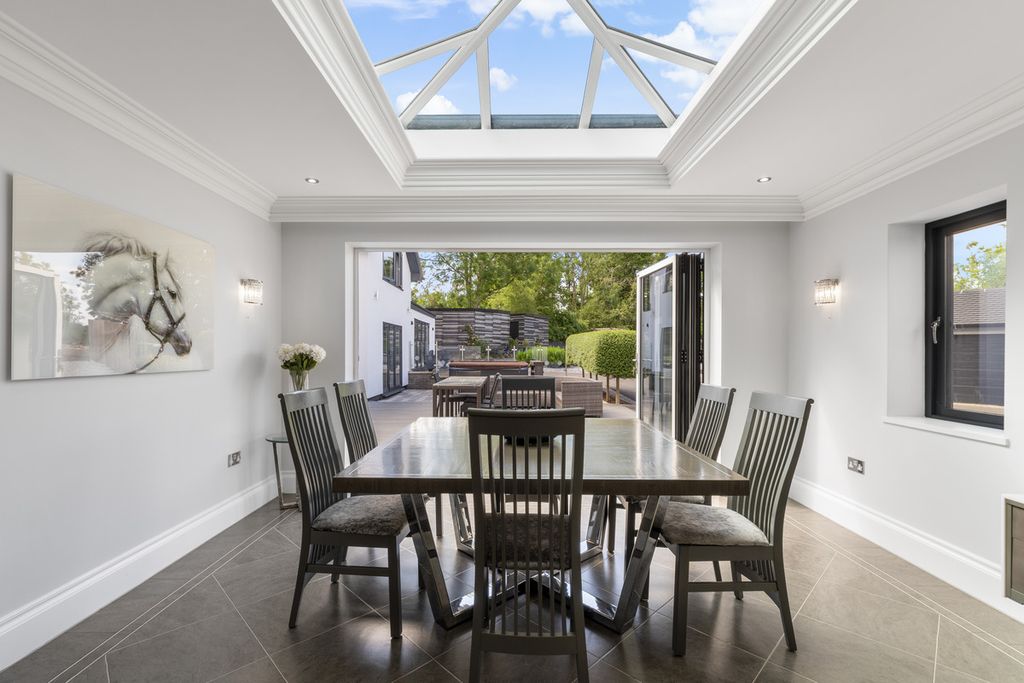 Additional image 4 of 6 bed detached house for saleWawensmere Road, Henley-In-Arden B95