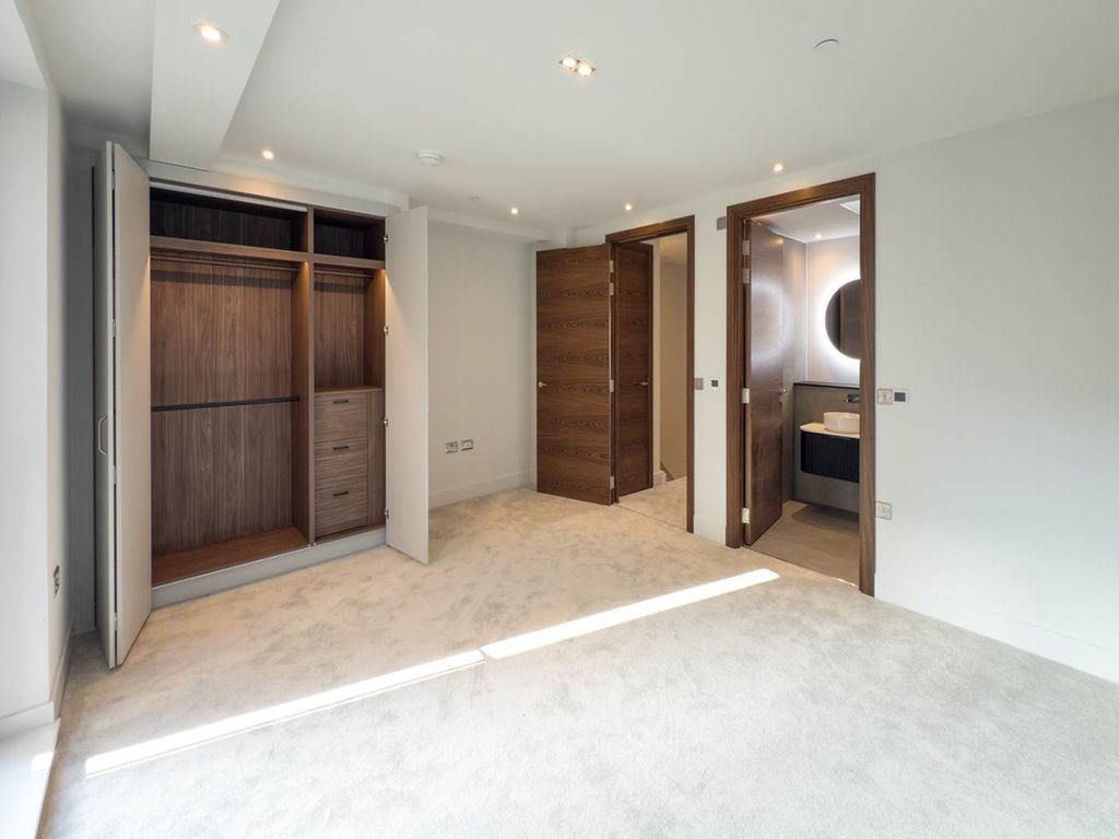 Additional image 7 of 4 bed town house for saleSunbury Mews, Edinburgh EH4