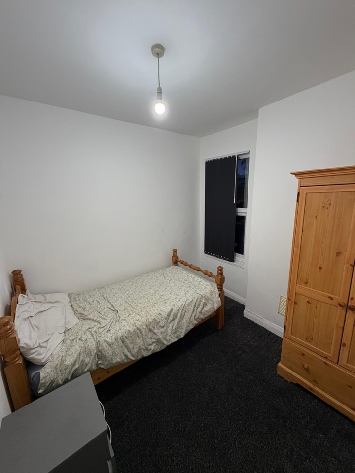 Additional image 2 of Room in a Shared House, Albert Road, B6, N1 7GU