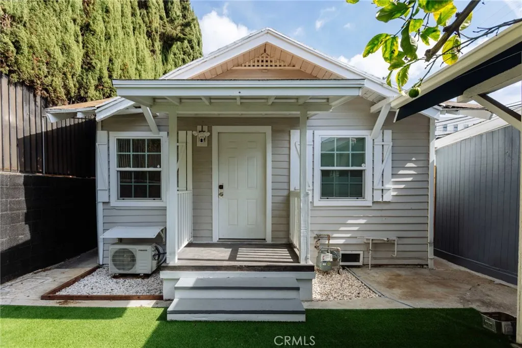 Additional image 2 of 1202 N Las Palmas Ave, Los Angeles, CA 90038