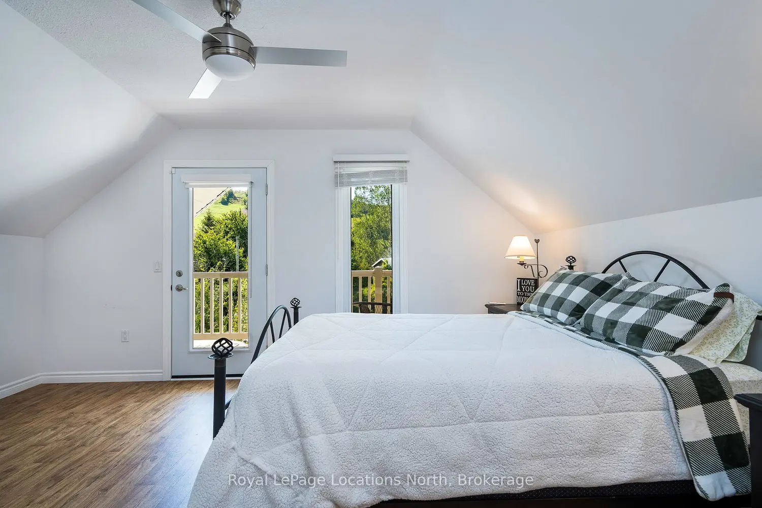 Additional image 10 of 796362 Grey 19 Road