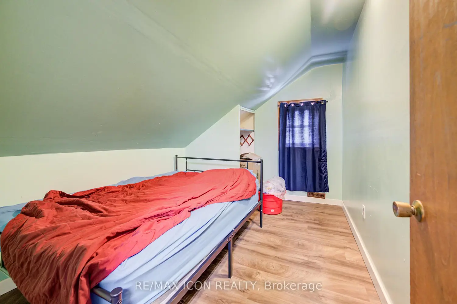 Additional image 11 of 9429 Sally Street