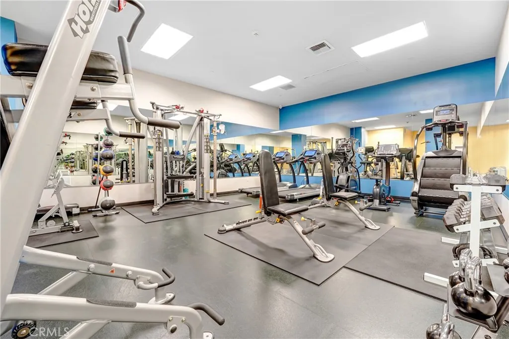 Additional image 14 of 630 W 6th St Unit 216, Los Angeles, CA 90017