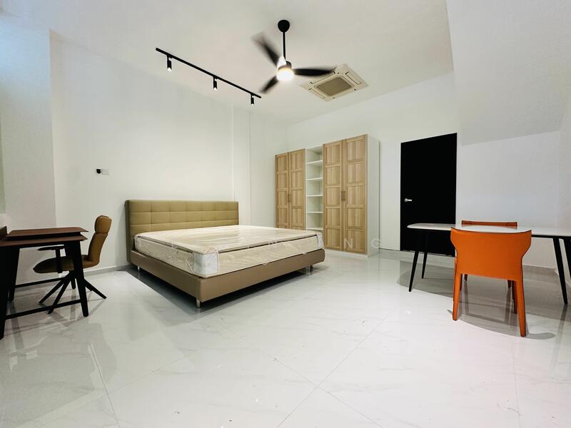 Additional image 3 of Petain Road