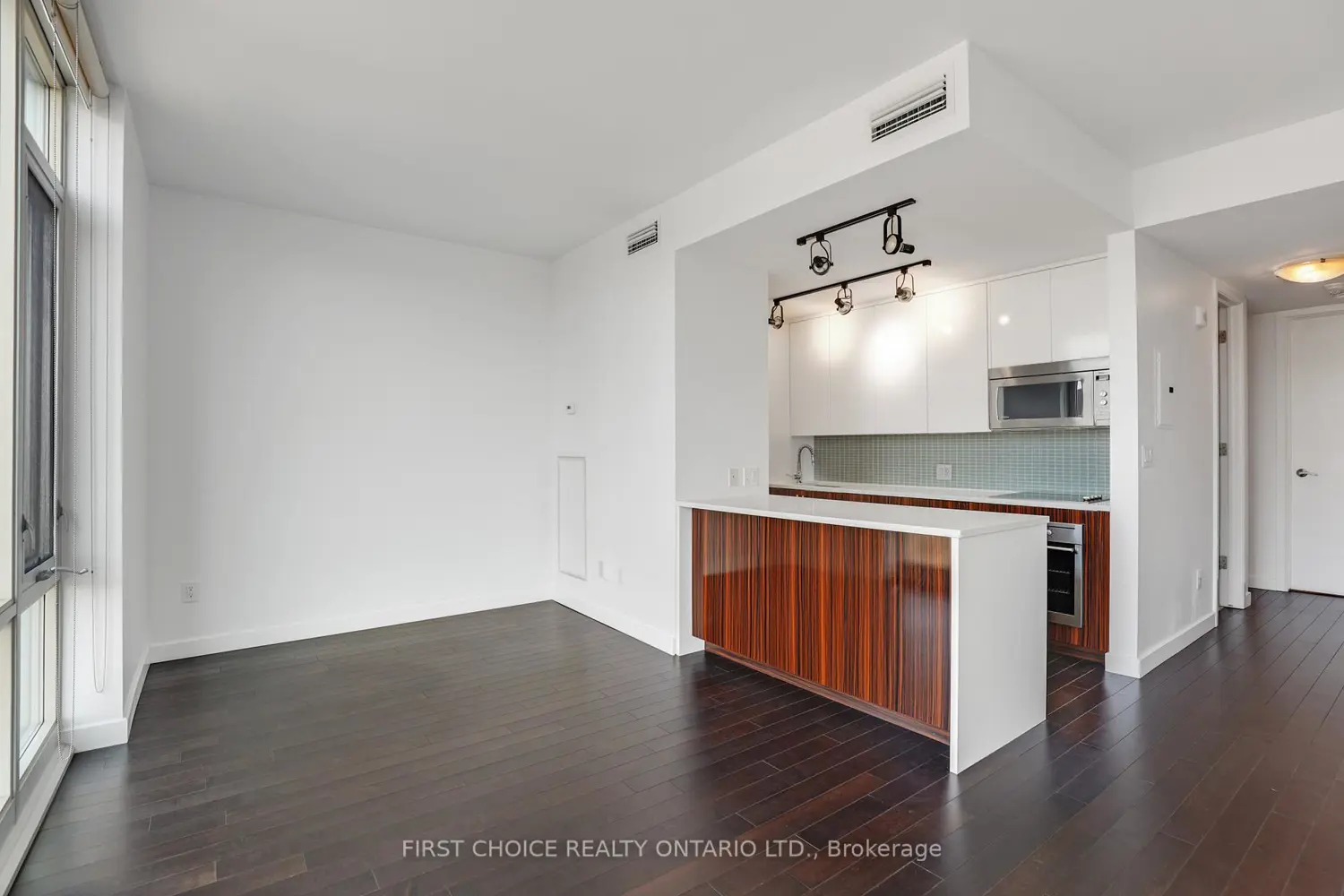 Additional image 8 of 201 Parkdale Avenue 506