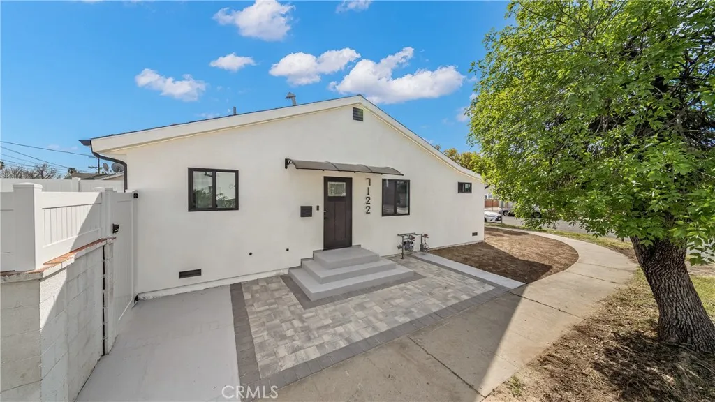 Additional image 3 of 7122 Teesdale Ave, North Hollywood, CA 91605