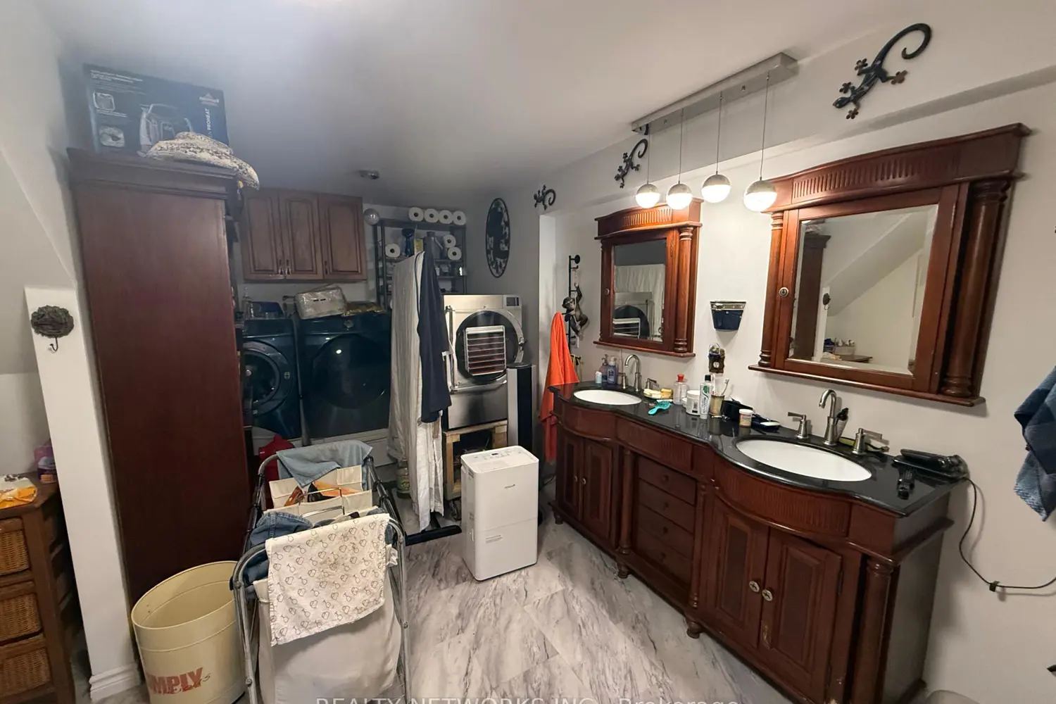 Additional image 8 of 2301 Airport Road