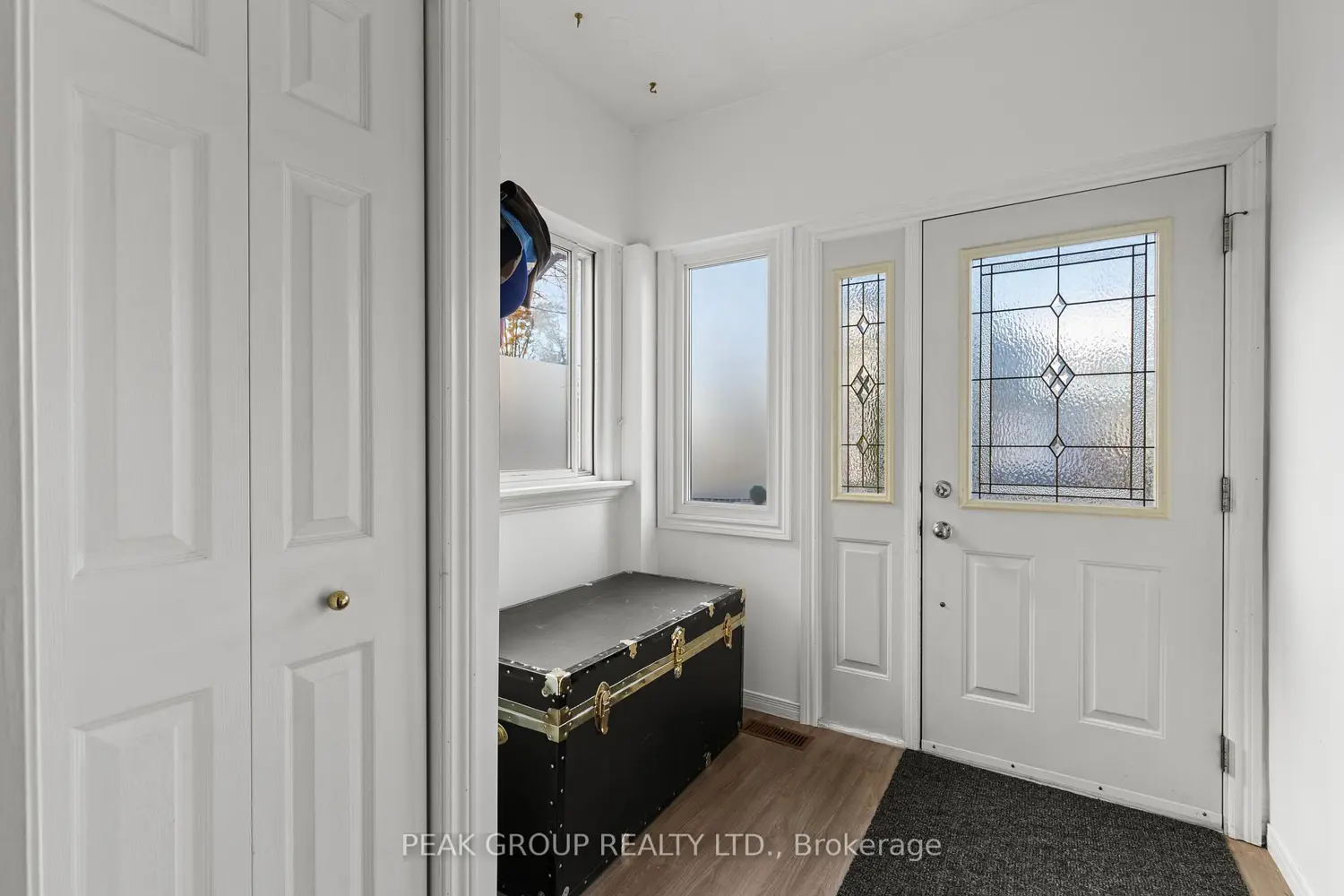 Additional image 5 of 4732 Ryerson Crescent