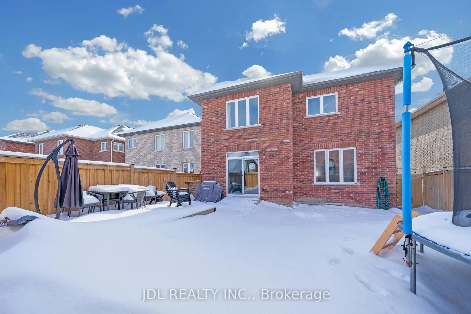 Additional image 18 of 376 Miller Park Avenue