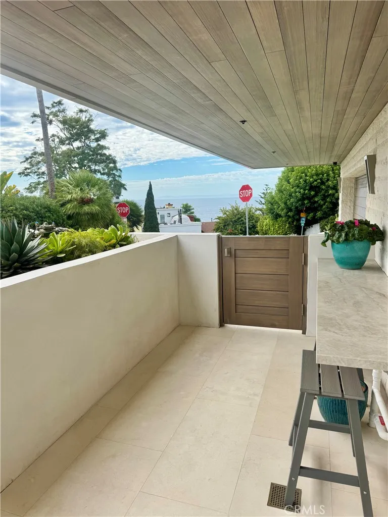 Additional image 32 of 200 Alta Vista Way Unit B, Laguna Beach, CA 92651