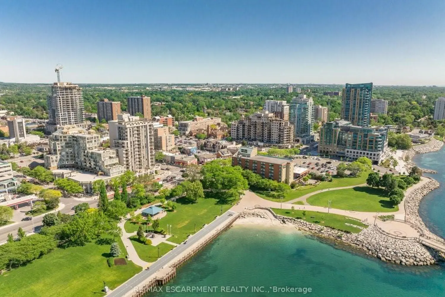 Additional image 20 of 2086 Ghent Avenue 19