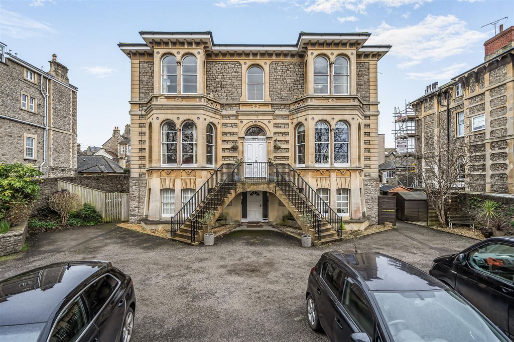 Additional image 4 of 2 bed flat for saleElton Road, Clevedon BS21
