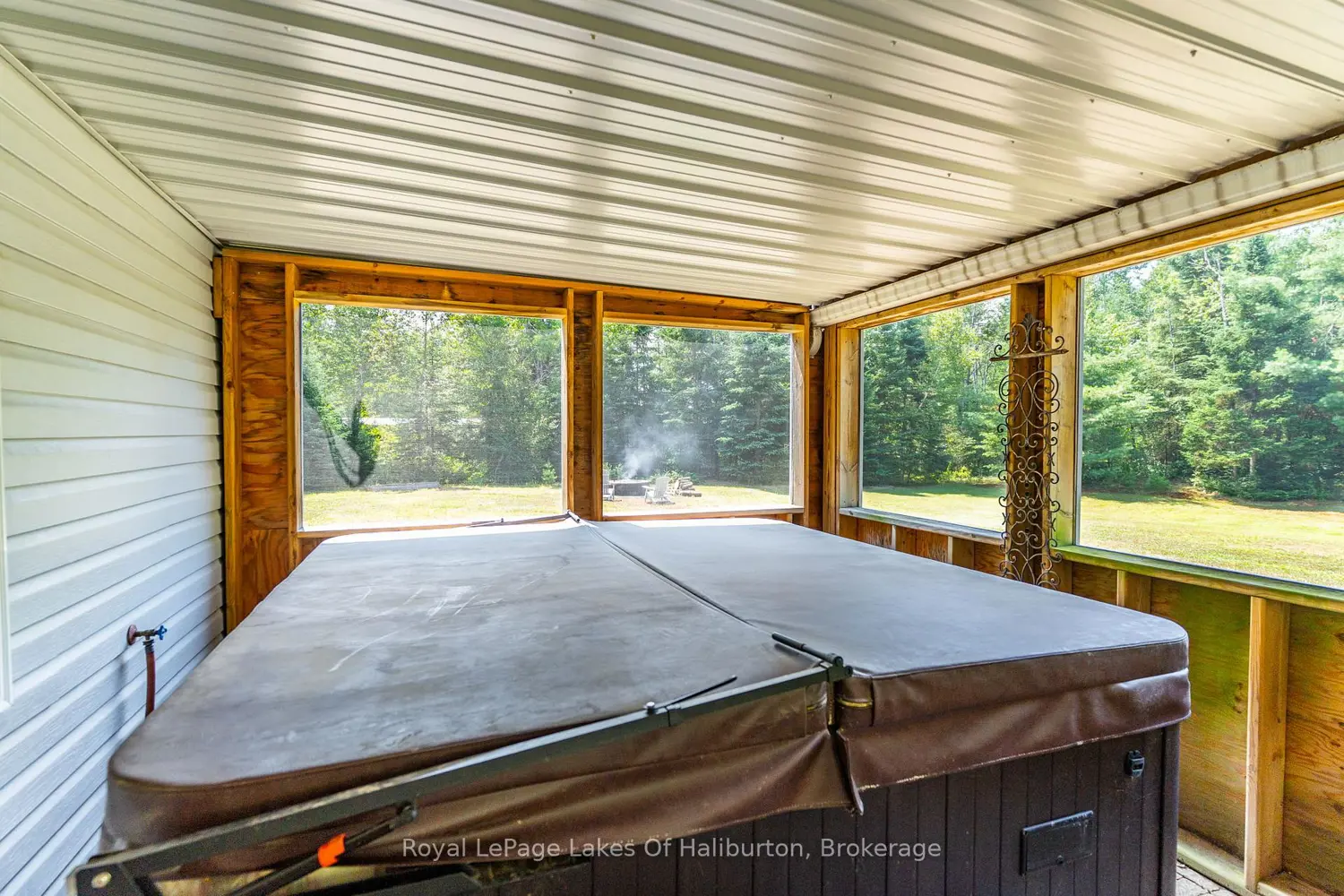 Additional image 10 of 1030 Sawdust Road