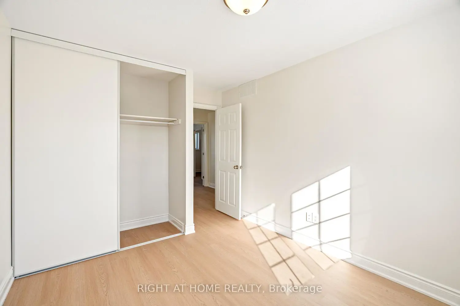 Additional image 15 of 254 Maude Street