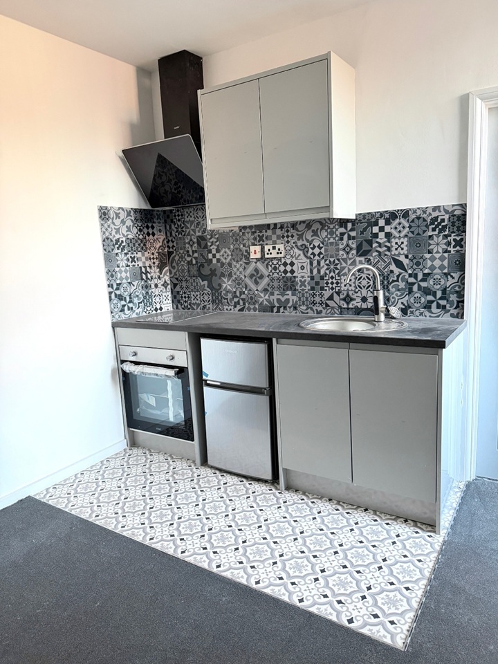 Additional image 24 of Room in a Shared House, Holly Road, B16, N1 7GU