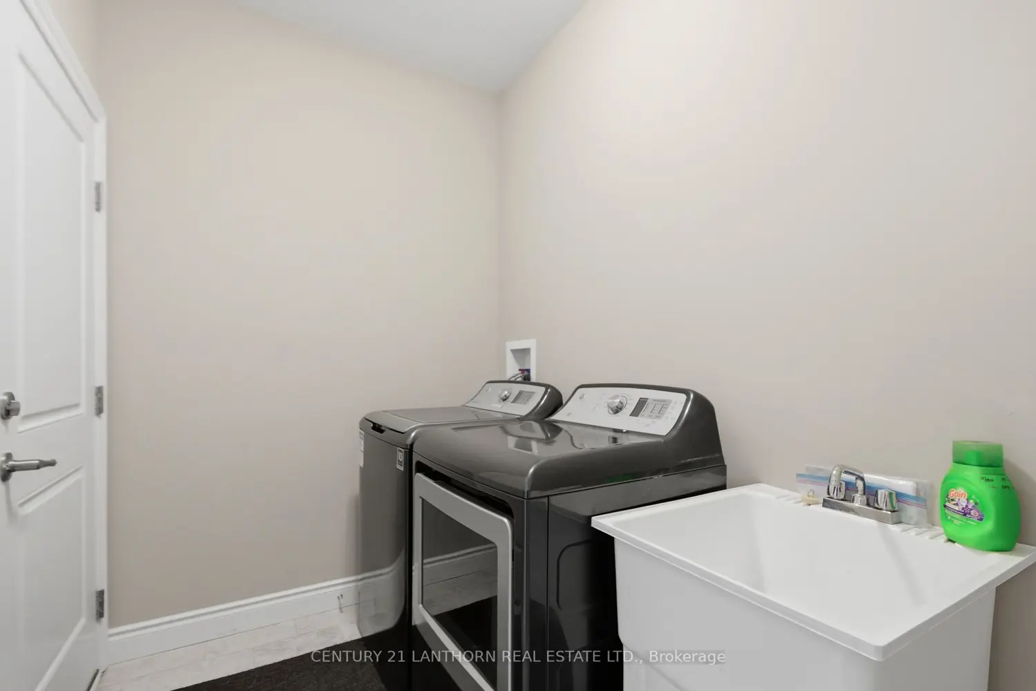 Additional image 15 of 2 Stonecrest Boulevard