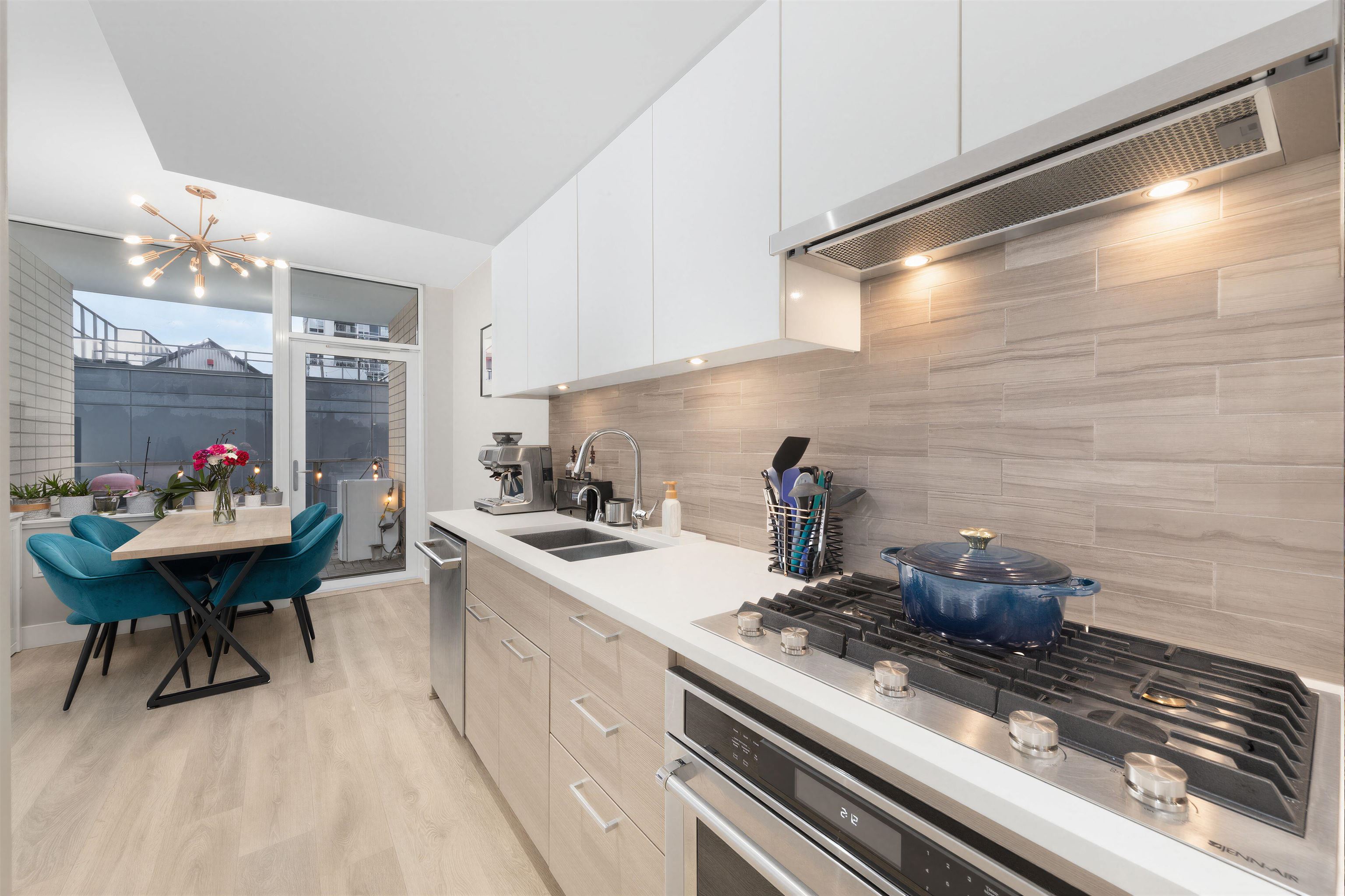 Additional image 3 of 613-3451 Sawmill Crescent, Vancouver, BC, V5S 0H3
