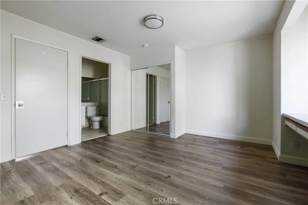 Additional image 43 of 2726 S Menlo Ave., Los Angeles, CA 90007