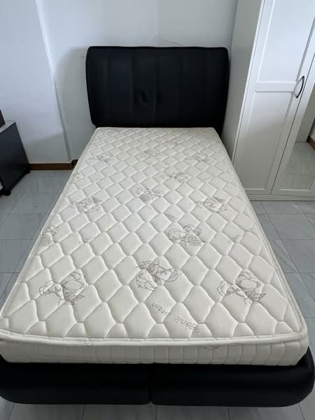 Additional image 2 of 252 Hougang Avenue 3