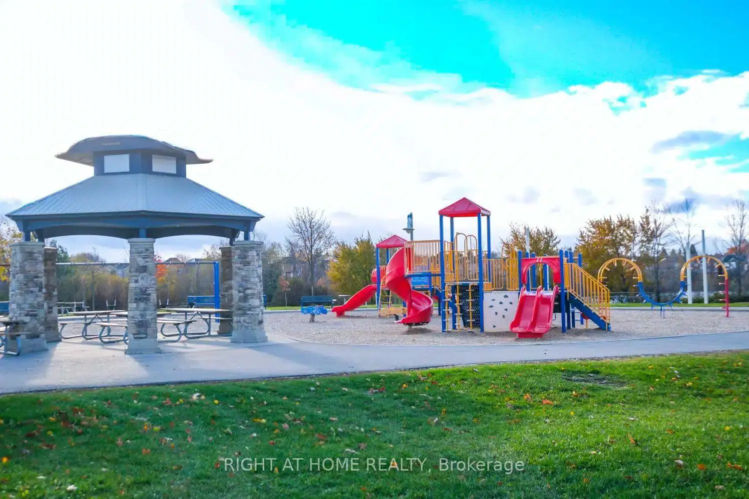 Additional image 20 of 53 Silent Pond Crescent