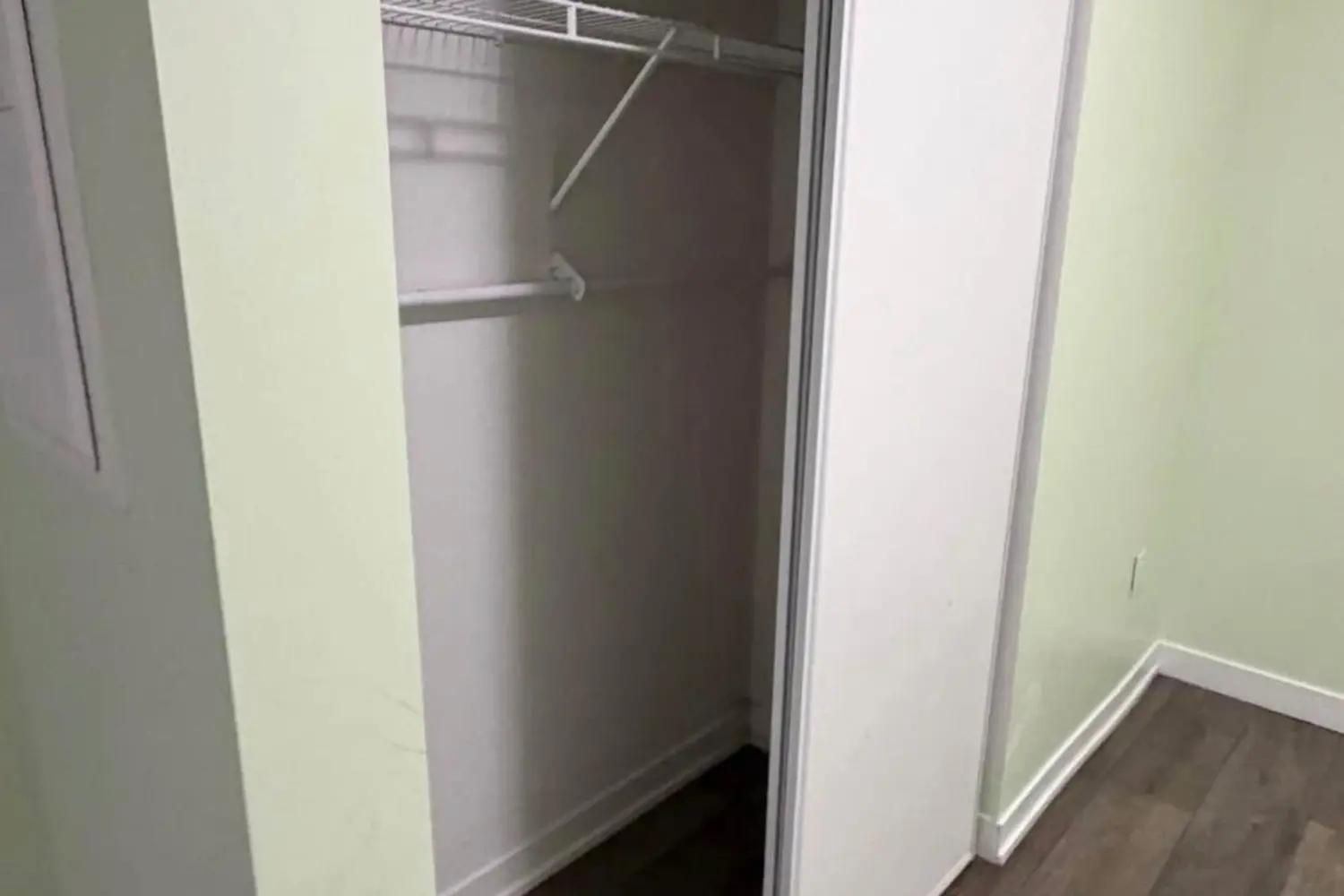 Additional image 11 of 3401 Ridgeway Drive 301