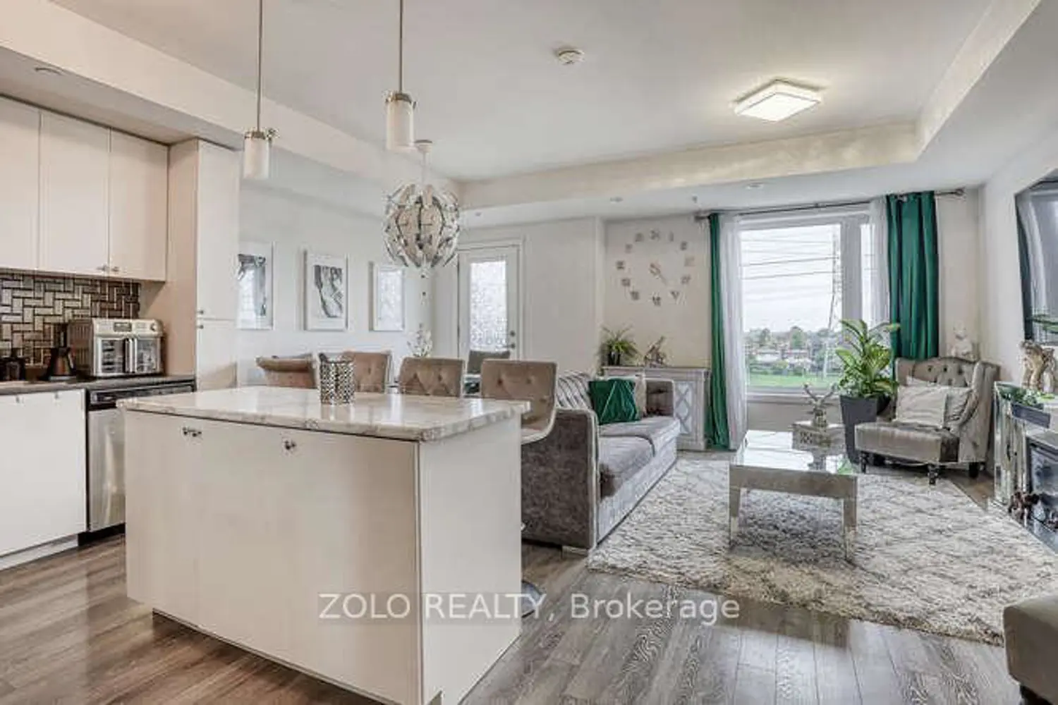 Additional image 7 of 1555 Kingston Road 218