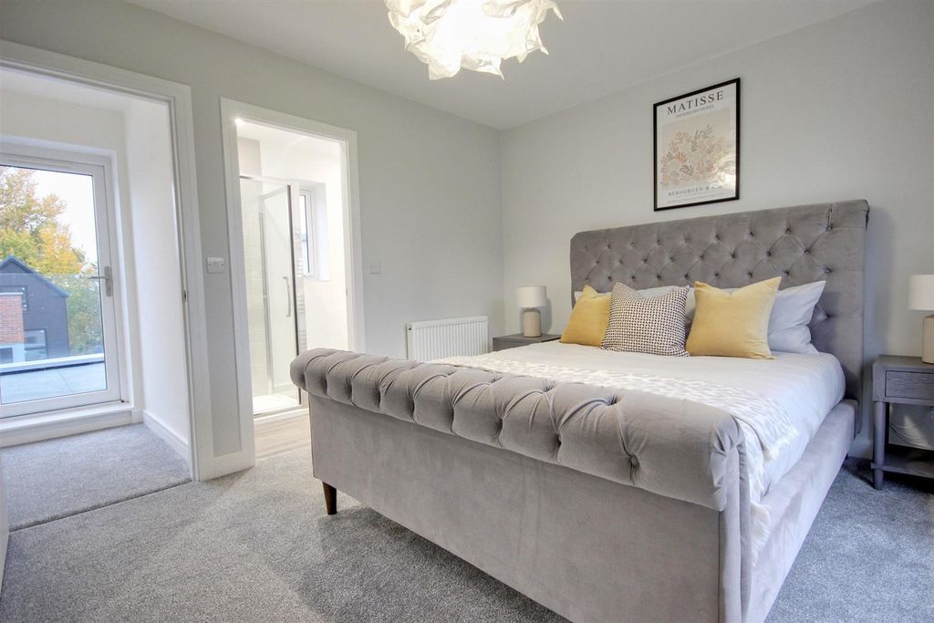 Additional image 8 of 2 bed flat for saleSt. Nicholas Road, Beverley HU17