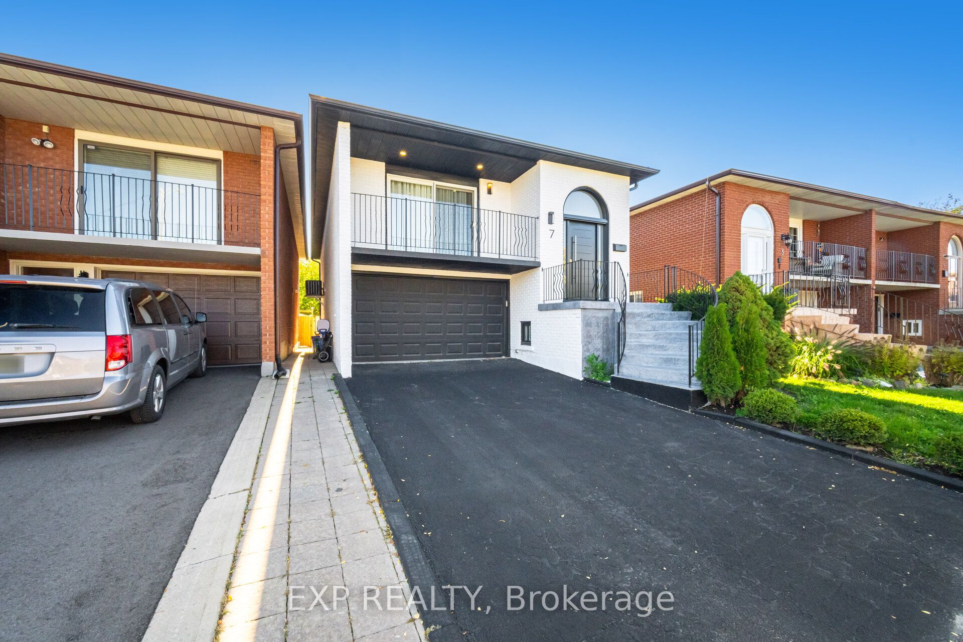 Additional image 3 of 7 Boyne Highlands Court, Vaughan, ON, L4K 1K4