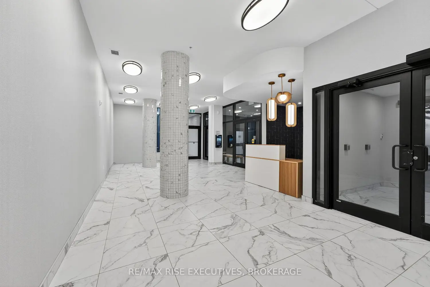 Additional image 3 of 223 Princess Street 810