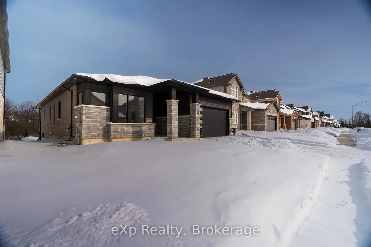 162 Westcott Road photo 2