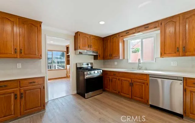 Additional image 35 of 911 N Pass Ave, Burbank, CA 91505