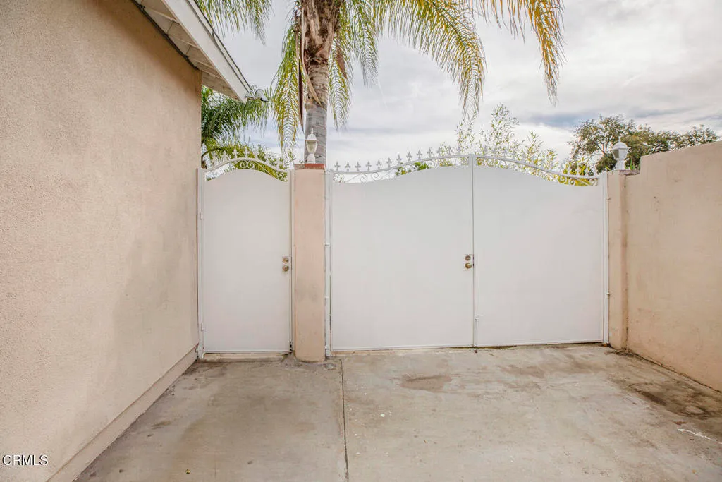 Additional image 63 of 11817 Jouett Street, Los Angeles, CA 91342