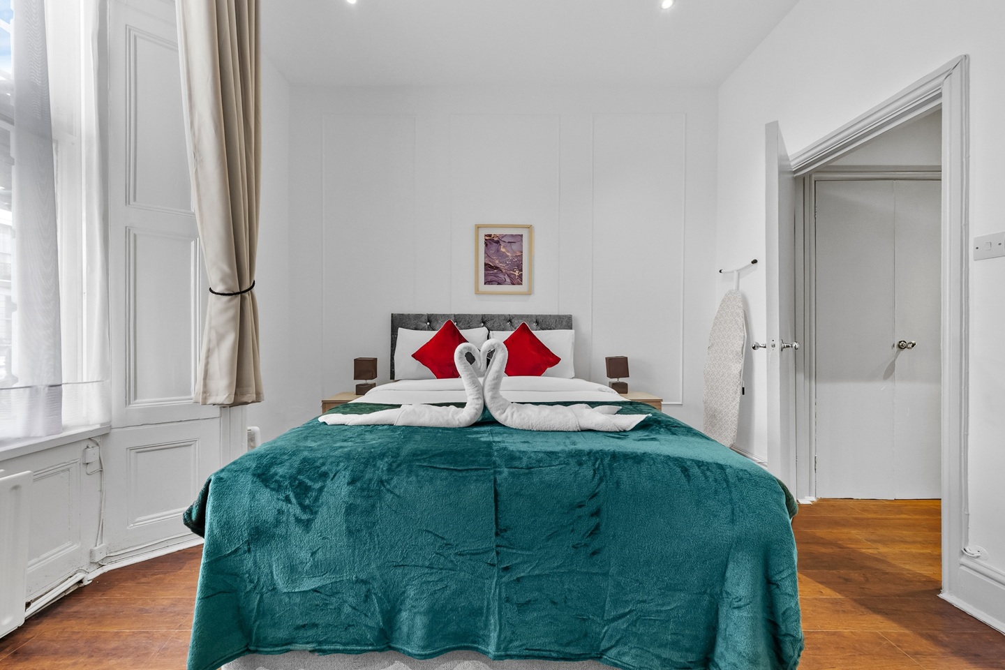 Additional image 4 of 2 Bed Flat, Holland Road, W14, N1 7GU