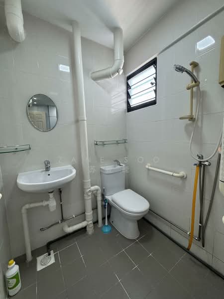 Additional image 9 of 222 Serangoon Avenue 4