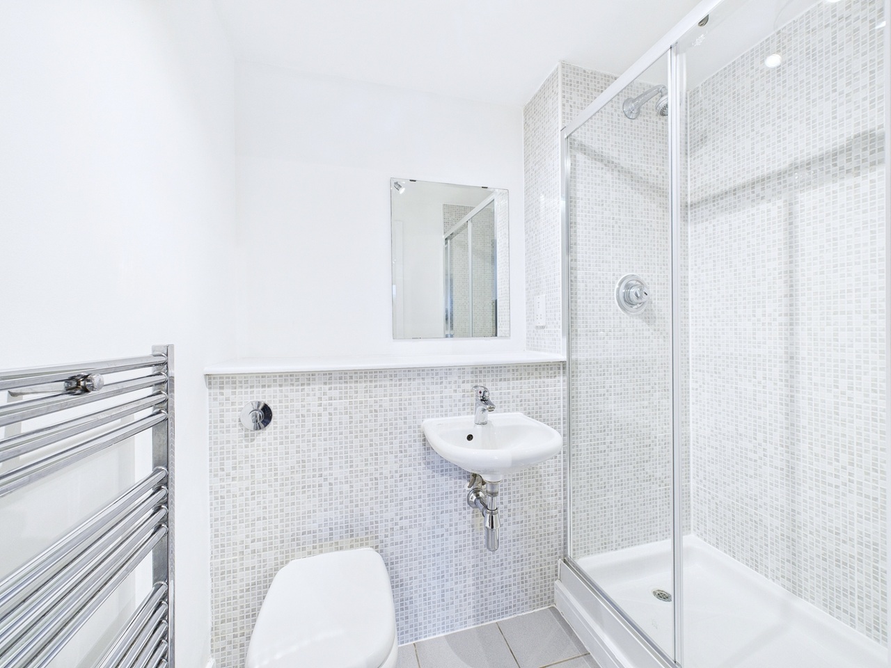 Additional image 4 of 2 Bed Flat, Centenary Plaza, B1, N1 7GU