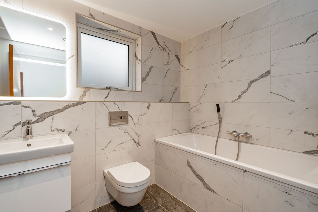 Additional image 12 of 3 bed flat for saleFlat 4, 9 Barnton Avenue West, Edinburgh EH4