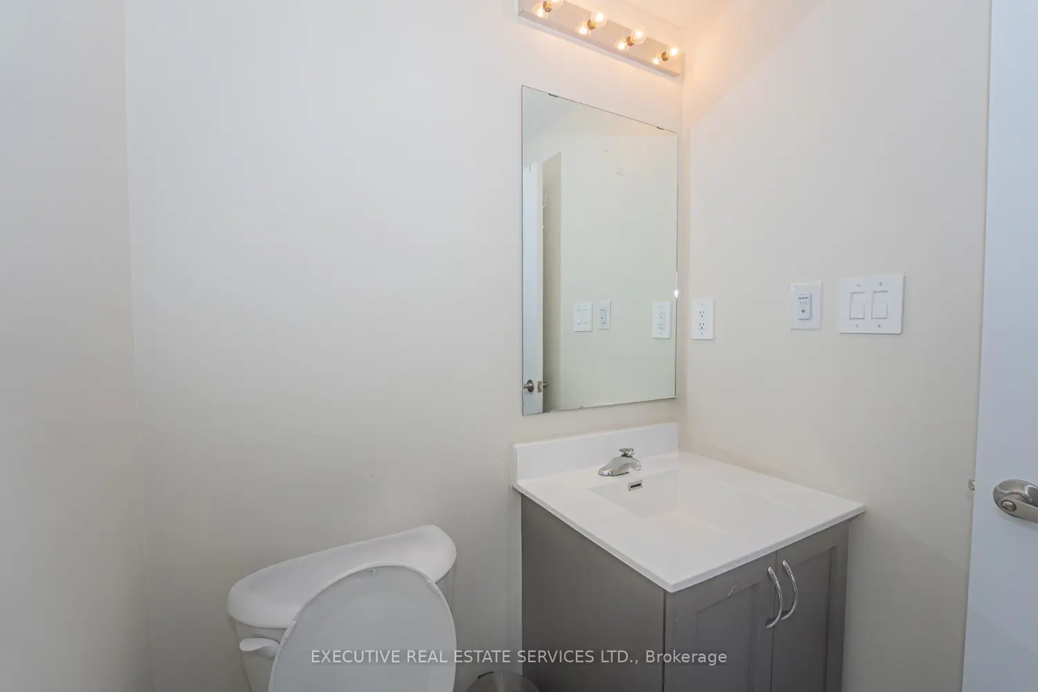 Additional image 9 of 1589 Rose Way 105