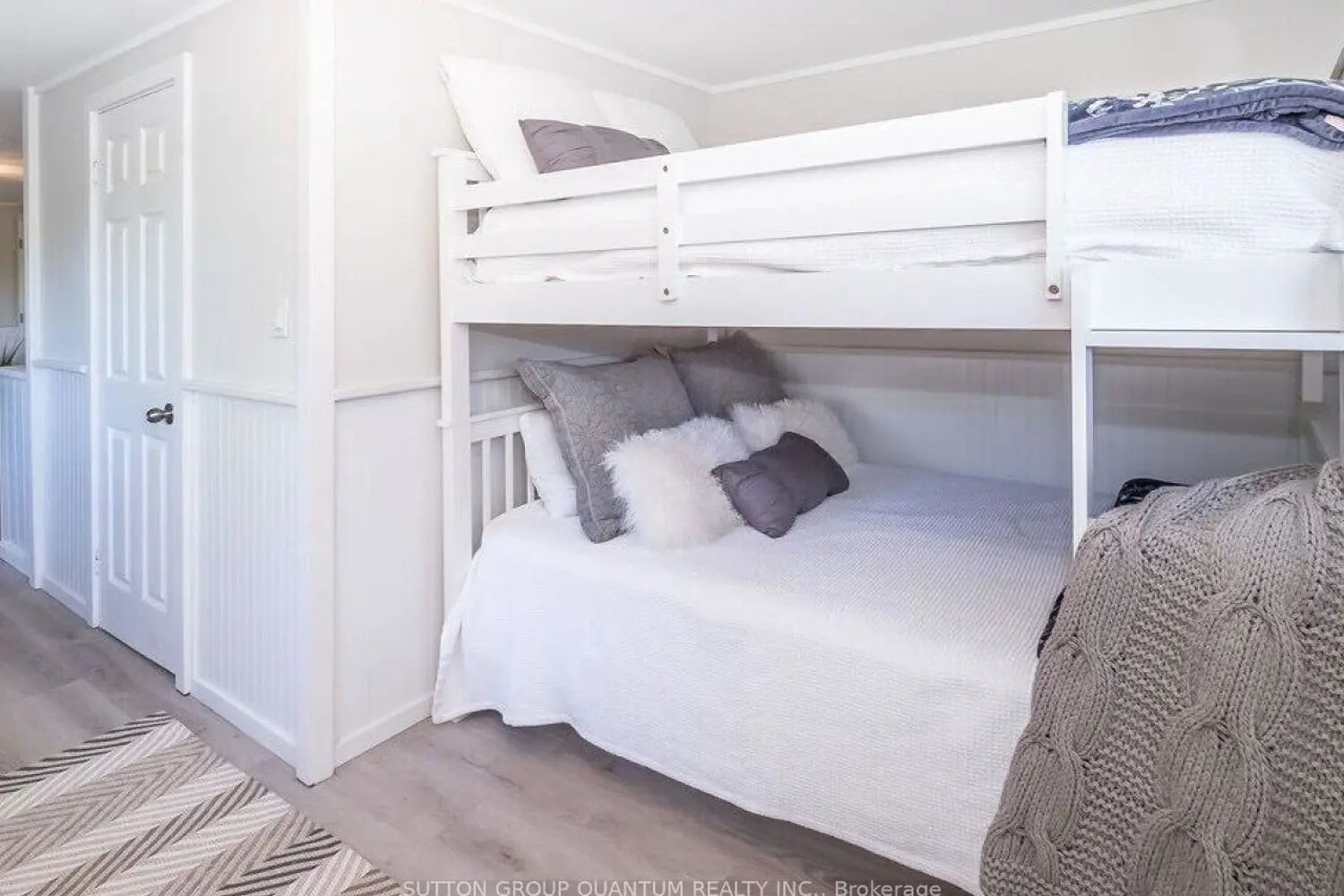 Additional image 8 of 1006 Youngs Road #8