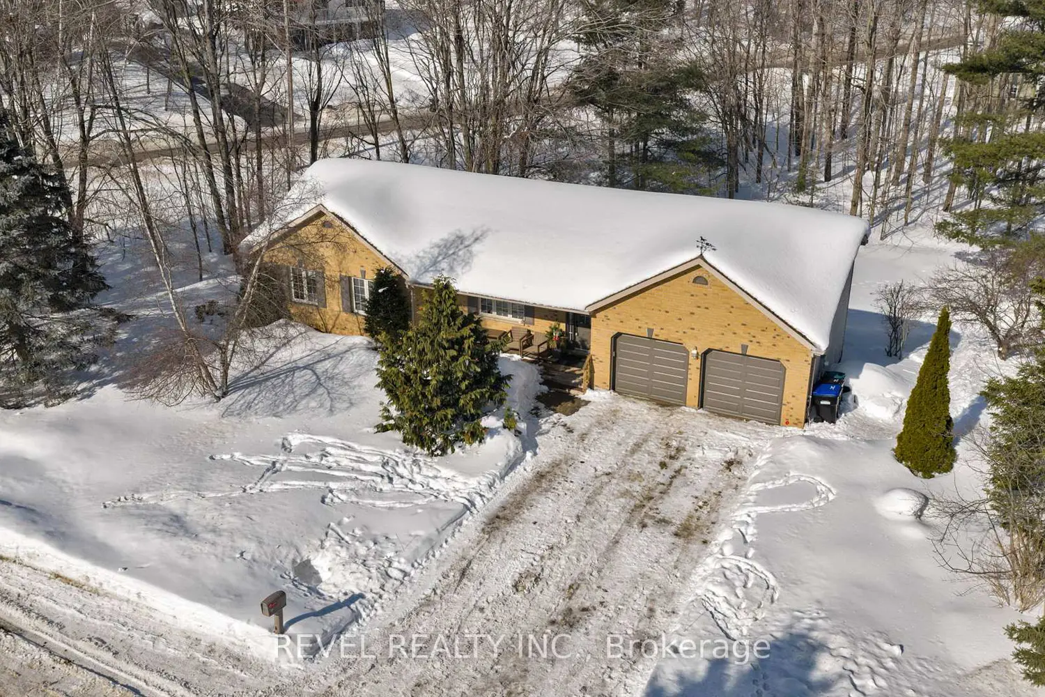 Additional image 17 of 32 Hickory Lane