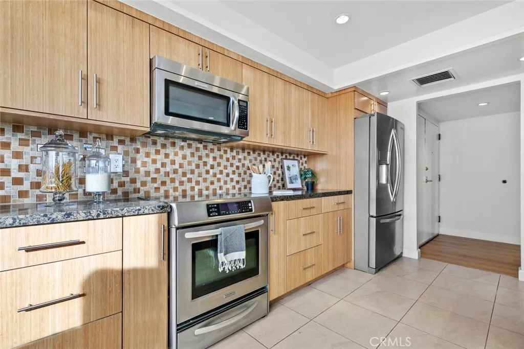 Additional image 16 of 343 Pioneer Drive Unit 1101, Glendale, CA 91203