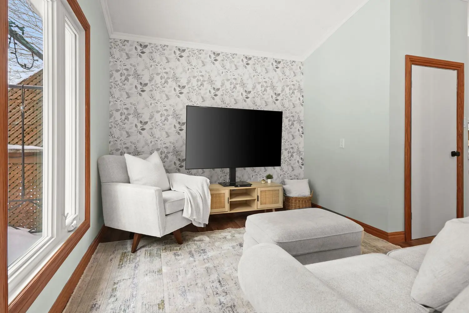 Additional image 9 of 1 Pine River Crescent