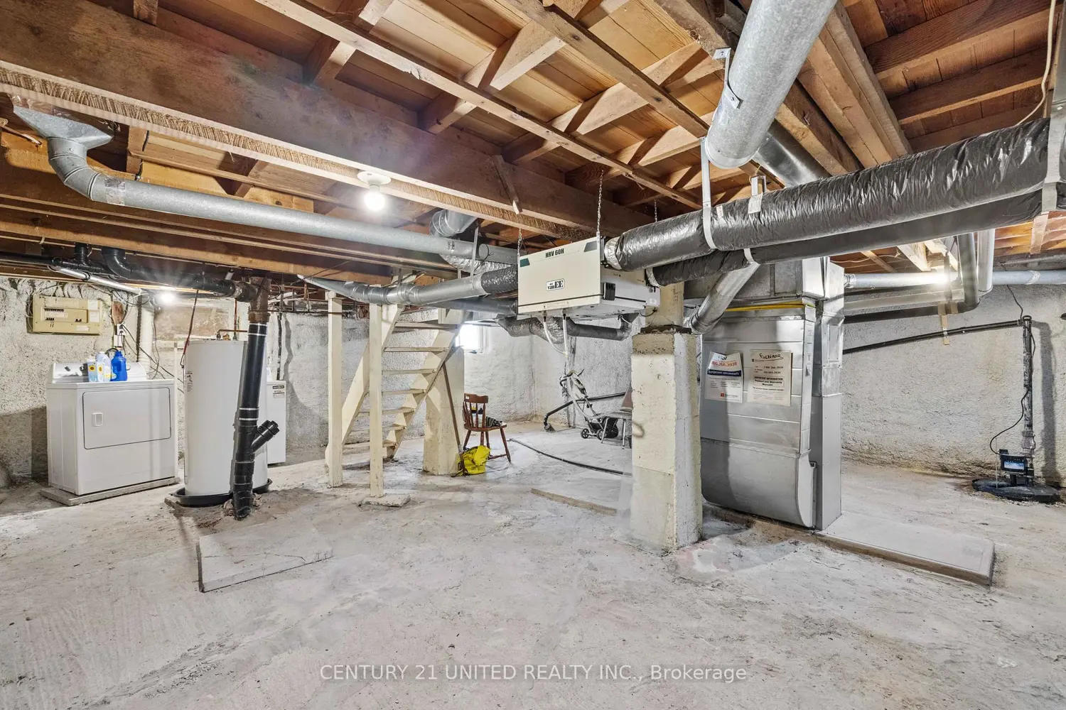 Additional image 12 of 482 Wellington Street